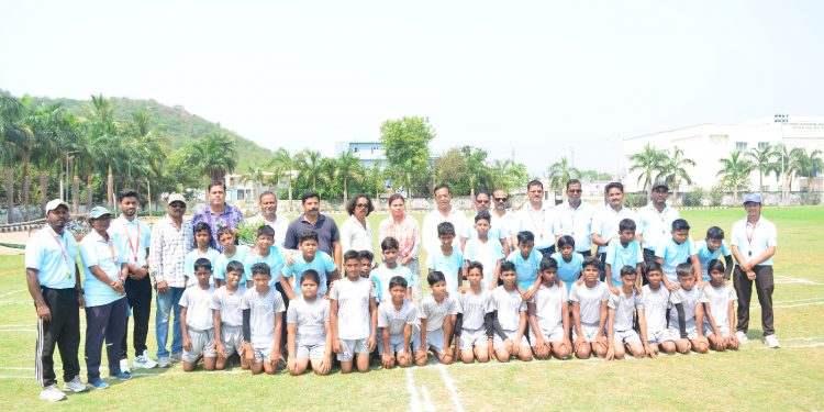 ନୟାଗଡରେ ସିଏମ ଟ୍ରଫି: ଜିଲ୍ଲା ଓ ବ୍ଲକ୍ ସ୍ତରୀୟ ଖୋଖୋ ପ୍ରତିଯୋଗିତା